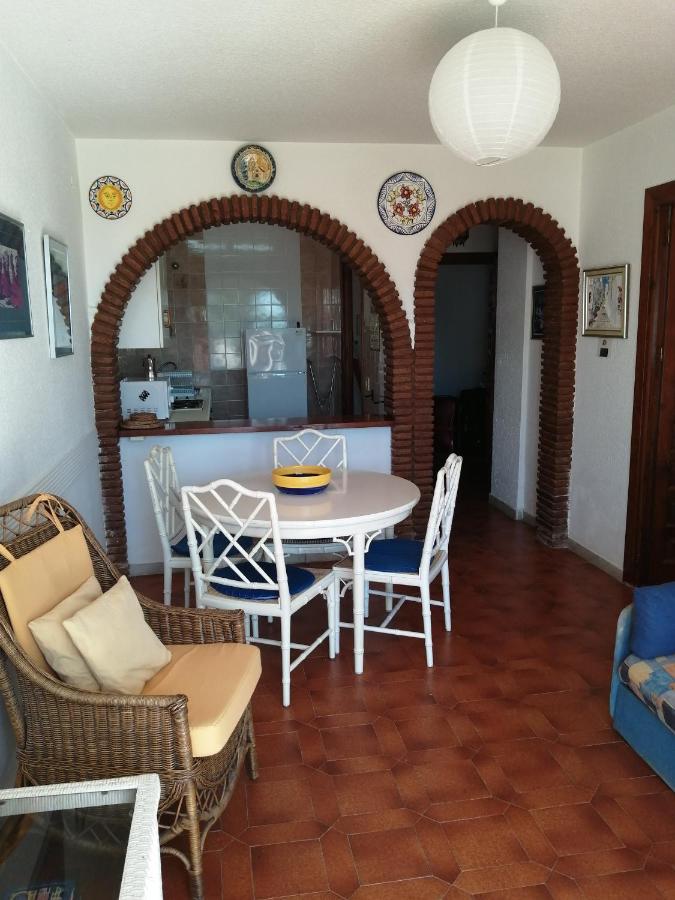 Sea & Pool View Garden Apartment Las Palmeras נרחה מראה חיצוני תמונה